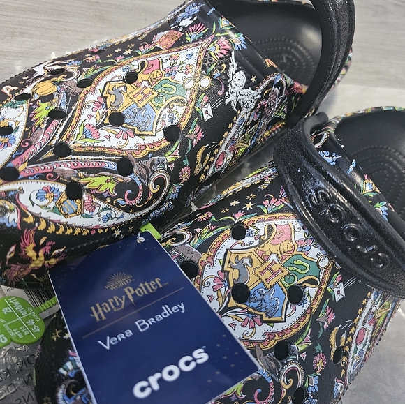 CROCS - Picture 2 of 6